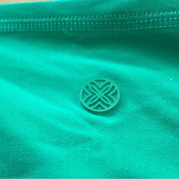 NWT, Lilly Pulitzer Weekender Noir Color-block 24” Leggings, Size Medium - Picture 7 of 15